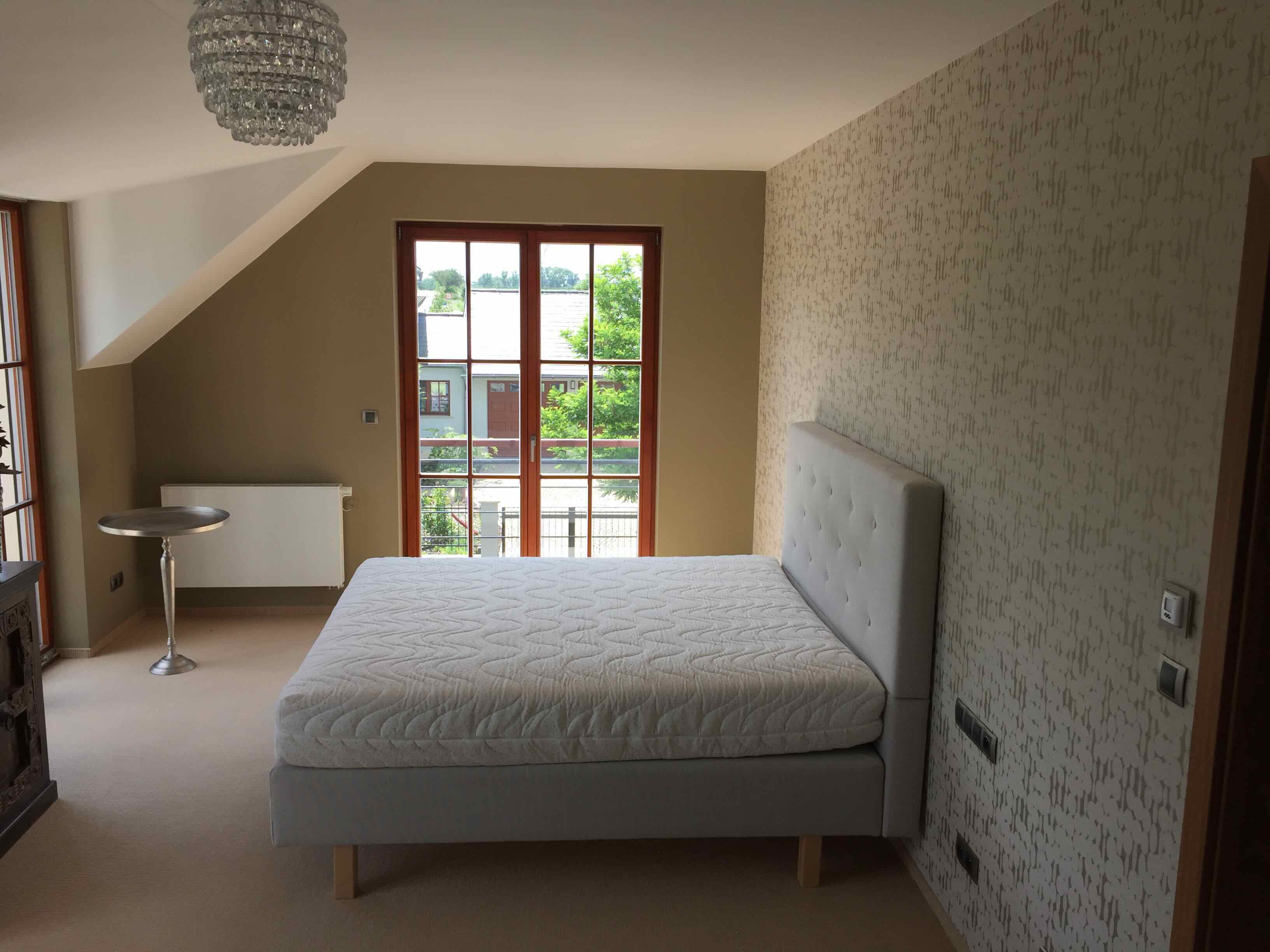 Tapetování pokoje – Praha